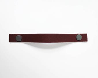 Cognac leather drawer handle, handmade brown leather pull, minimalistic leather loop with dull silver buttons