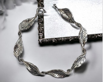 Danecraft Leaf Bracelet - 1940s Vintage Sterling Silver