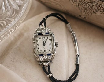 Baume & Mercier Handmade 1930s Art Deco Diamond & Platinum Wristwatch Baume Mercier for C.D. Peacock Platinum and Diamonds Ladies  main image 4