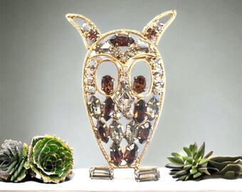 Vintage Owl Pin with Sparkly Stones