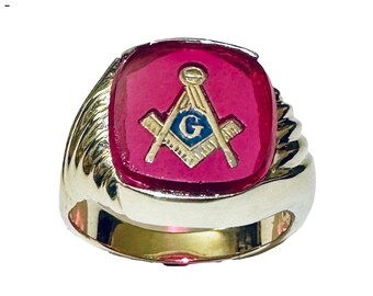 10K Yellow Gold Red Spinel Emblem Inlayed Masonic Members Ring