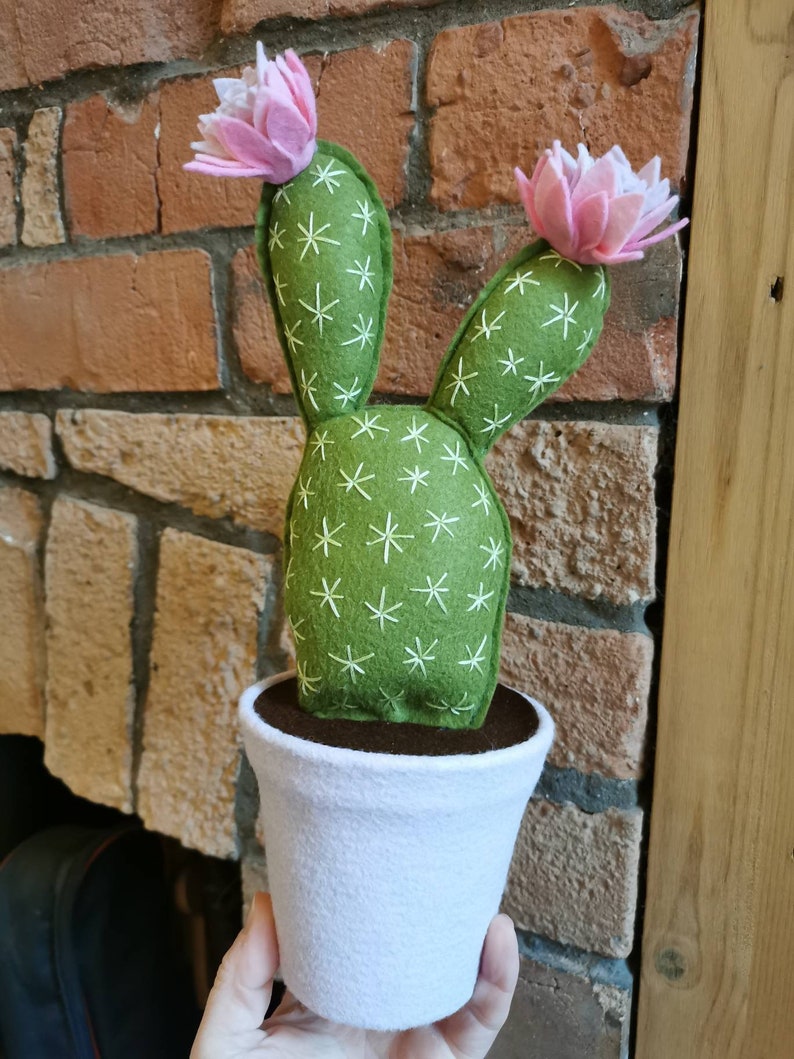 Mini prickly-Pear felt cactus, cute cacti, faux cacti, handmade fabric cactus in a pot, pink flower cactus. Plants you can't kill image 6