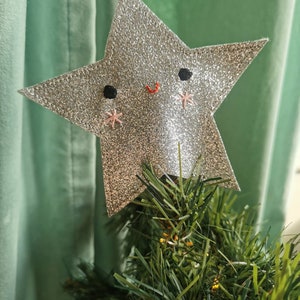 Christmas tree topper. Cute, glitter felt star in silver, tree topper. Star Christmas tree decoration. image 5