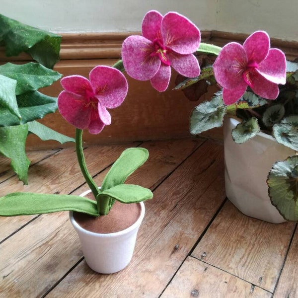 Cerise chinée, rose, orchidée, orchidée en feutre, plantes d'intérieur orchidées, fleurs artificielles, orchidée en tissu fait main dans un pot