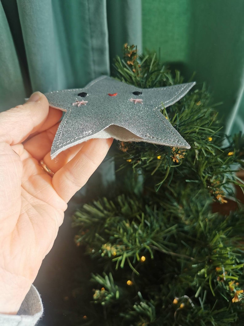 Christmas tree topper. Cute, glitter felt star in silver, tree topper. Star Christmas tree decoration. image 2