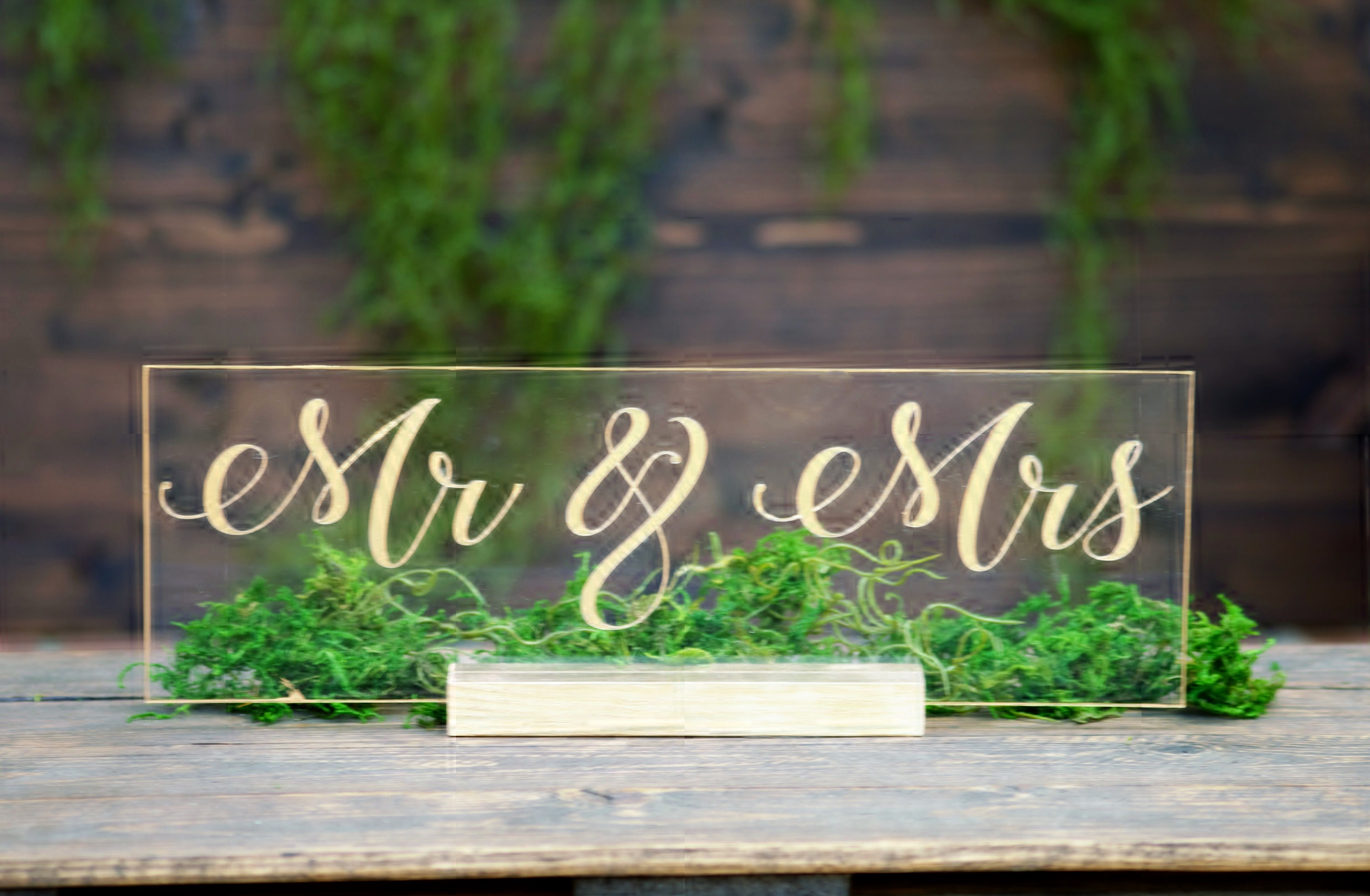 Acrylic Wedding Mr and Mrs Sign For Wedding Bride And Groom | Etsy