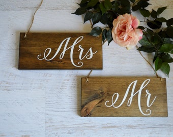 Rustic Wedding Chair Signs, Mr and Mrs Wedding Sign, Wooden Chair Signs, Bride And Groom Photo Prop, Sweetheart Table Decor, Boho Wedding