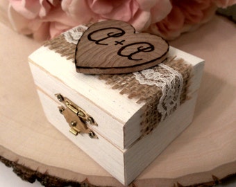 burlap and lace wedding ring box, rustic ring box, shabby chic wedding