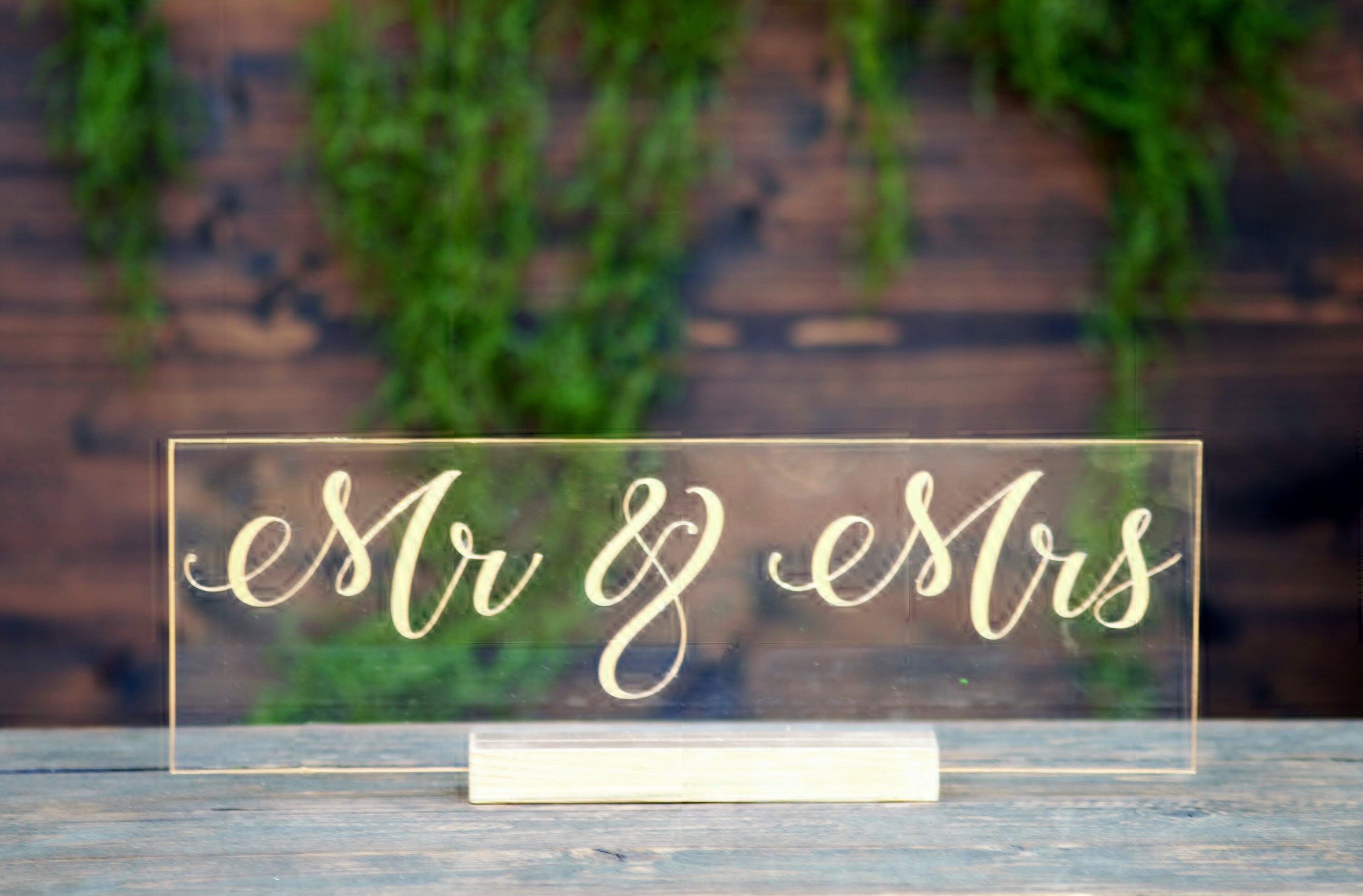 Acrylic Wedding Mr and Mrs Sign For Wedding Bride And Groom | Etsy