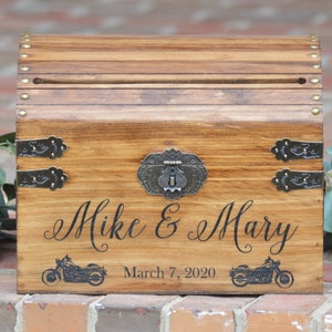 Caja para tarjetas de boda de motociclista, caja para tarjetas de boda de motocicleta, soporte para tarjetas de pareja de motociclistas, decoración de boda de motocicleta, baúl de recuerdo de motocicleta