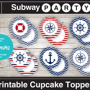 Pode incluir: Toppers de cupcake imprimíveis com tema náutico. Os toppers apresentam listras vermelhas, brancas e azuis, padrões de chevron azul e branco e símbolos náuticos como âncoras, volantes e bússolas.
