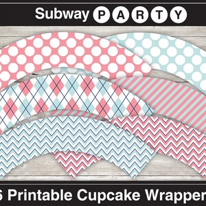 Könnte beinhalten: Sechs bedruckbare Cupcake-Verpackungen mit verschiedenen Mustern. Die Muster umfassen rosa und blaue Punkte, rosa und blaue Argyle, rosa und blaue Streifen und rosa und blaue Chevron.