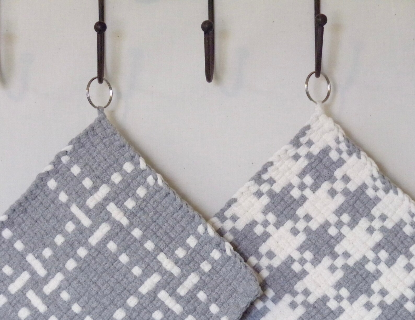 Potholders Set 128 Set of Two, LARGE Potholders, Heavy Duty, Hotpads