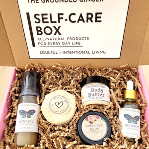 Self Care Gift Box || Organic Skincare Gift Box || Mother's Day Gift  || All Natural Skincare || Gift Box for Her || Natural Skin Care