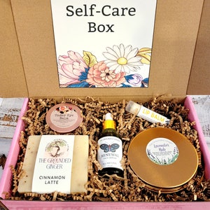 Gift Box for Her Organic Skincare Kit Personalized Gift Box Gifts for Her Birthday Gift for Her Christmas Gift for Her image 6