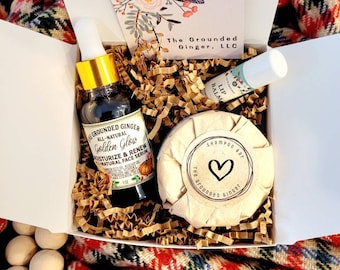 Gift For Her || Spa Gift for Her || Self-Care Gift || Personalized Spa Gift Box || All Natural Skin Care || Spa Gift Set || Gift Under 25