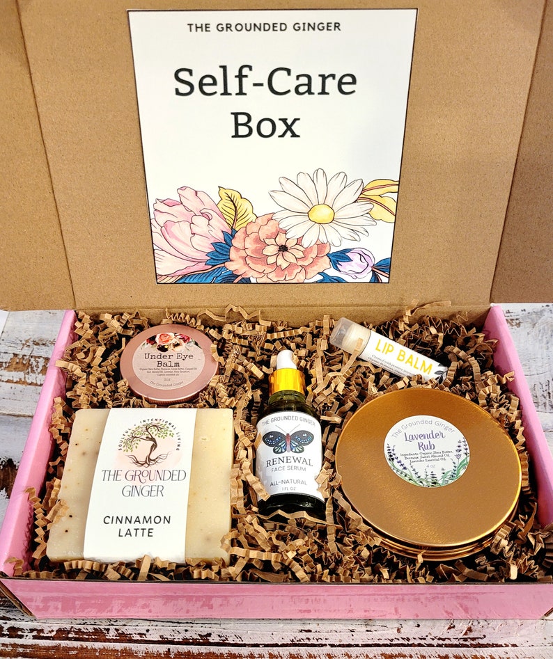 Gift Box for Her Organic Skincare Kit Personalized Gift Box Gifts for Her Birthday Gift for Her Christmas Gift for Her image 4
