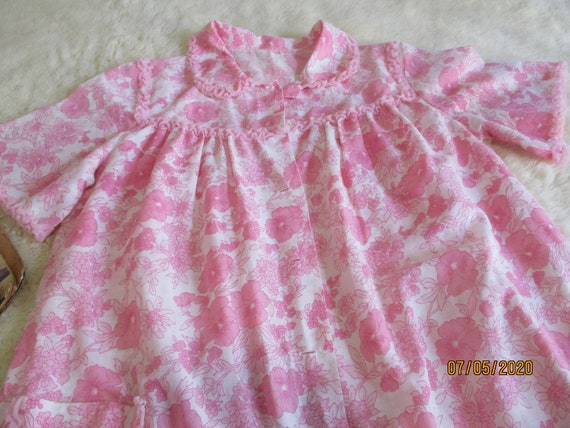 1960s Morning Robe size 16