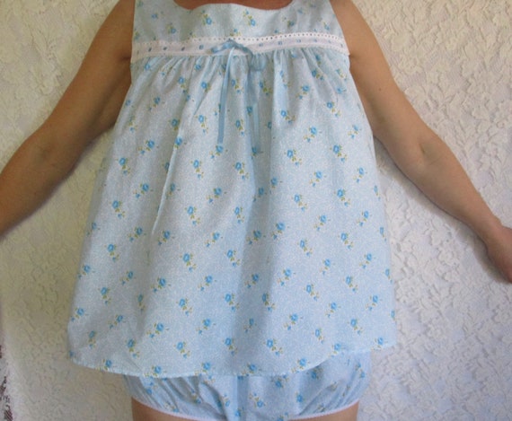 Vintage 1960s Baby Doll Shortie Pyjamas Size 10/12
