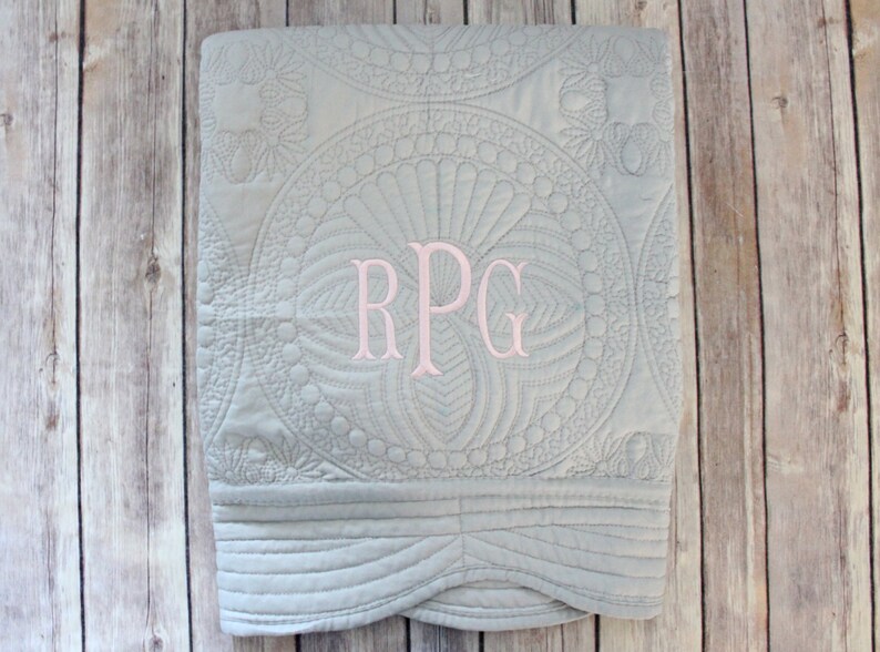 Monogrammed Baby Quilt, Personalized Baby Blanket, Personalized Baby Quilt, Monogrammed Baby Blanket, New Baby, Baby Girl Quilt, Baptism image 3