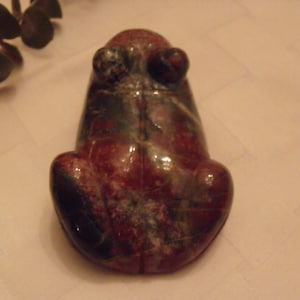 Sale Delightful antique marble Frog/marble frog/ frog figurine/ collectible frog/rare frog/green-burgundy frog.Rare frog Unique frog.gift