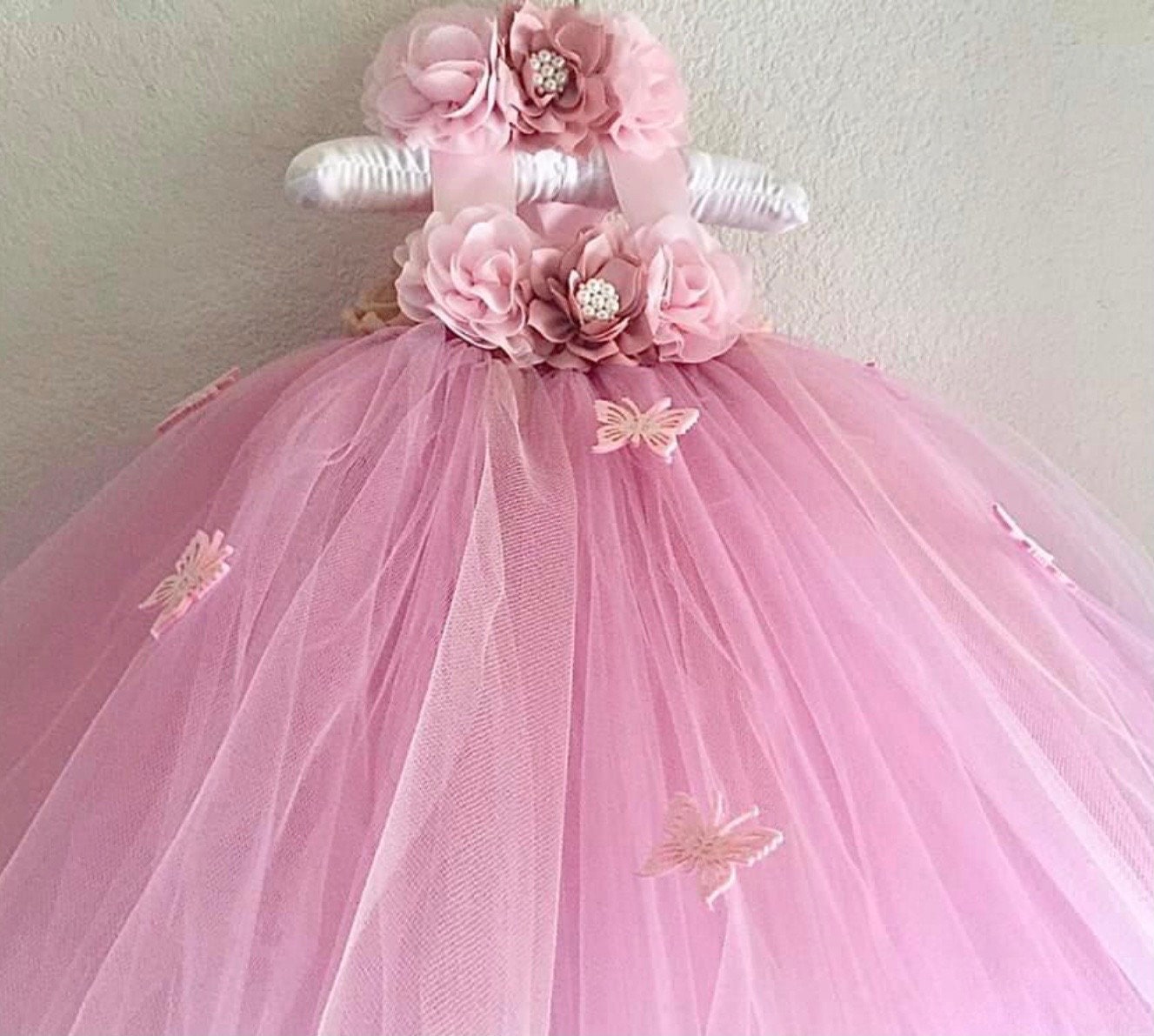 Sparkle Pink Tulle Fabric With Glitters for Dress, Tulle With Shimmer for  Costume, Wedding Decors, Prop, Backdrop 
