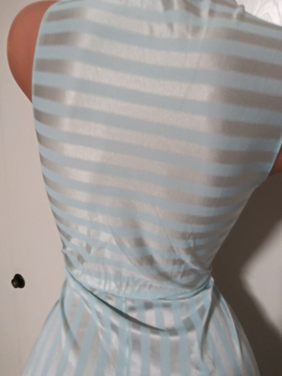 Vtg Silky Stripped Silver and Blue Frosted Shiny … - image 1