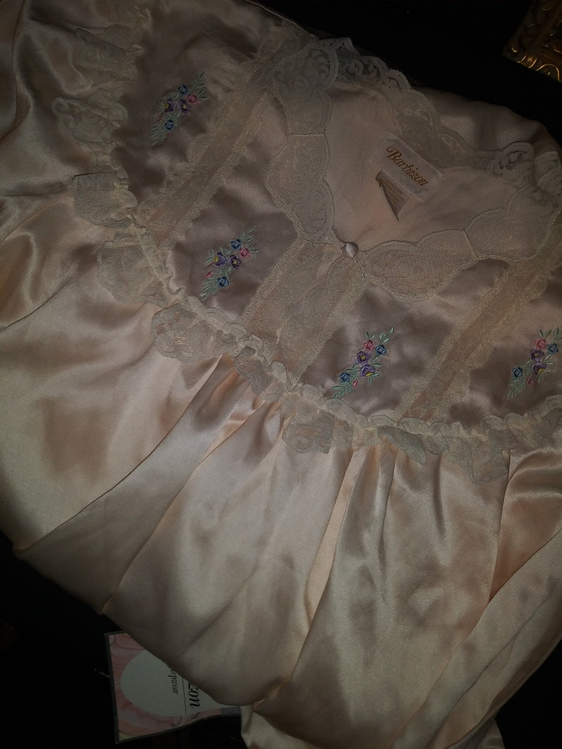 Vtg Satin Cotton Long Nightgown Vtg 80s Satin Nightgown Shiny Anastasia Gown Brushed Cotton Lace embroidery Long Nightgown Lingerie L 50