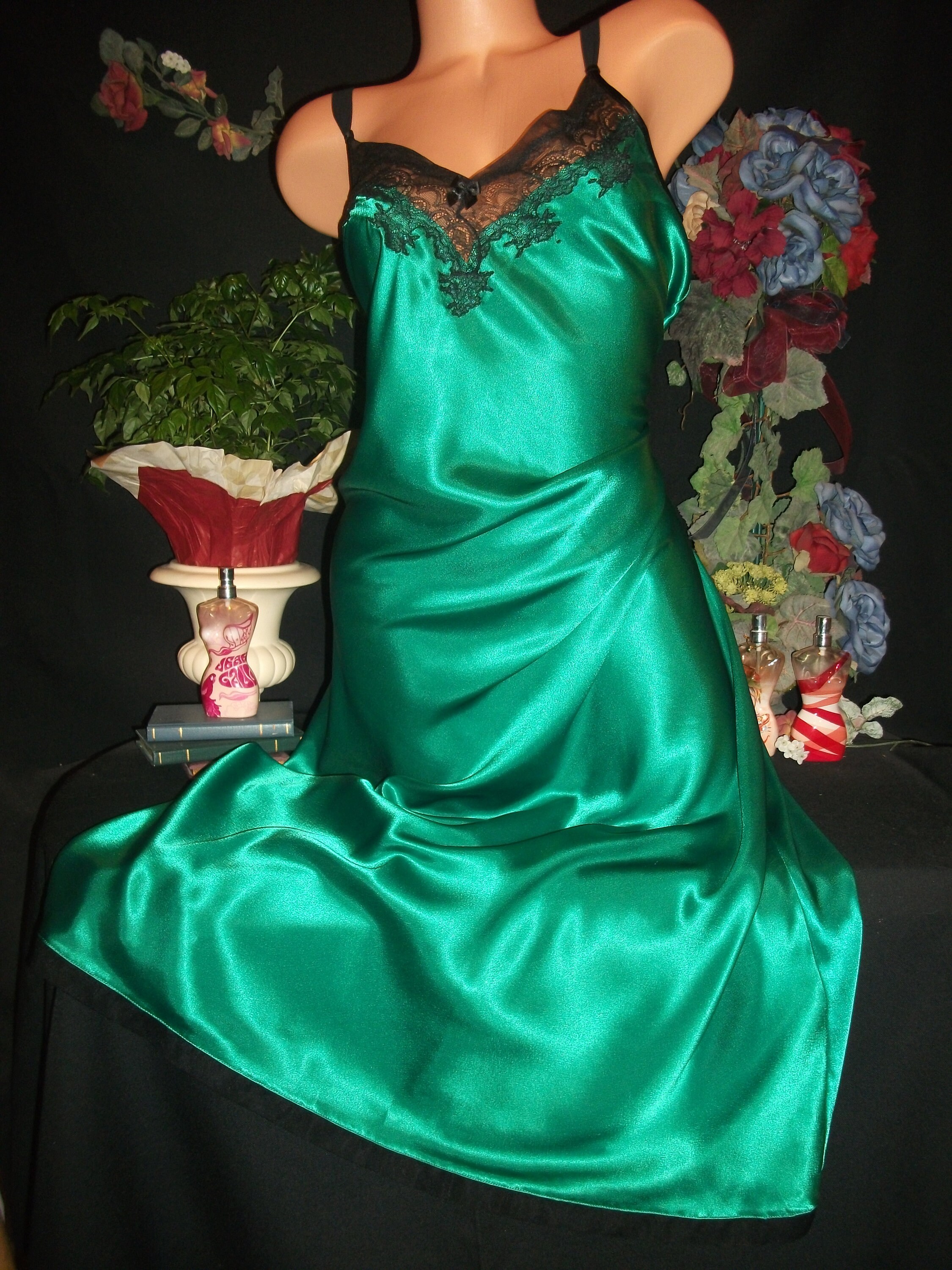 Vtg 90s Satin Emerald Green Nightgown Shiny Gown Nighty Gown Etsy
