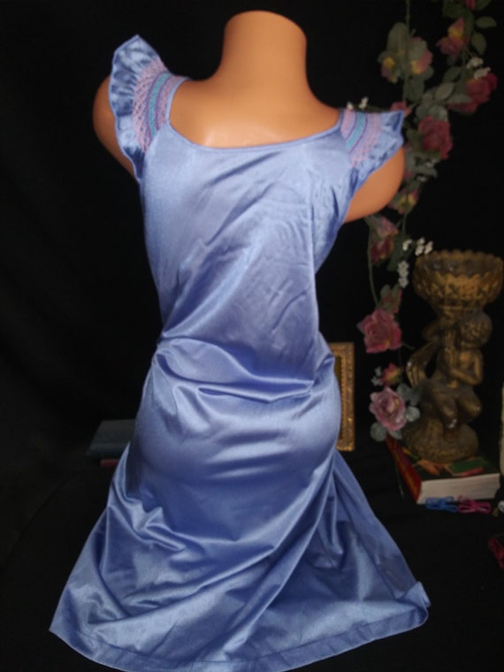 Vtg Silky baby blue Free Bust Sexy Wedding Nightg… - image 4