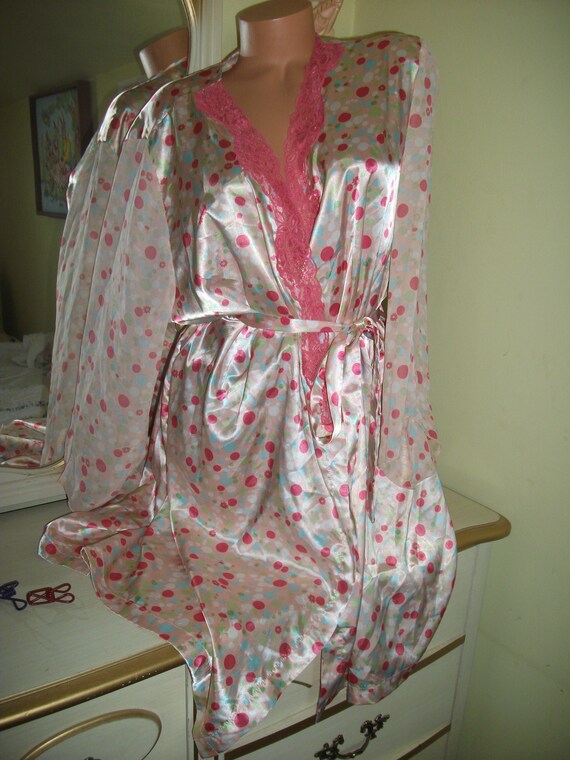 nighties and dressing gowns