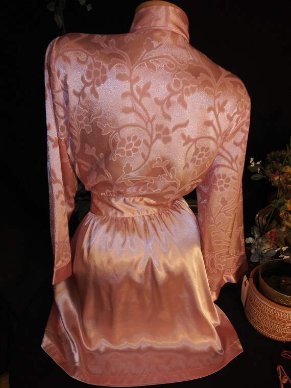 Vtg Satin Shiny Pink Cotton Candy Pink Nightie Ro… - image 7