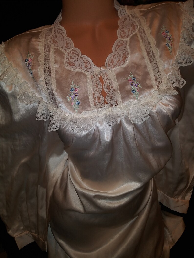 Vtg Satin Cotton Long Nightgown Vtg 80s Satin Nightgown Shiny Anastasia Gown Brushed Cotton Lace embroidery Long Nightgown Lingerie L 50