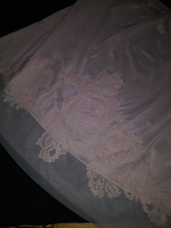 Vtg Silky Pink Wide Lace Slip Half Slip Cotton Ca… - image 2