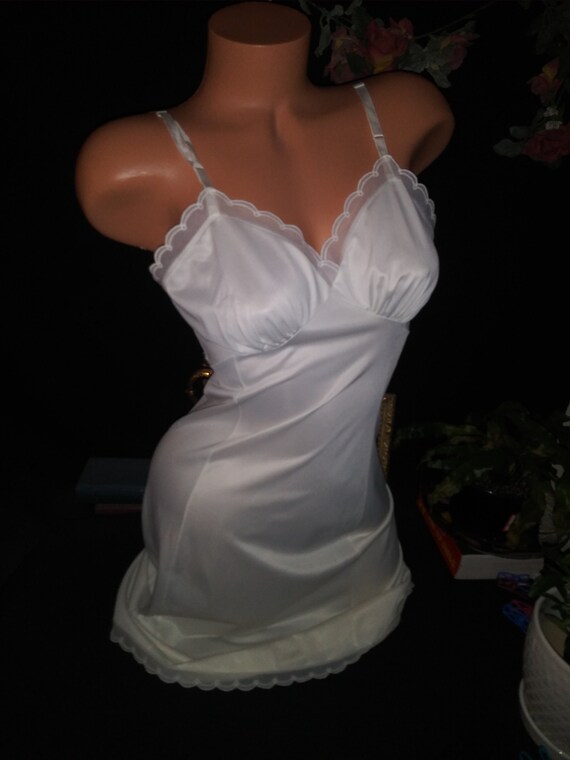 Vtg Silky Full Dress Slip Gown Sexy Lingerie Wedd… - image 3