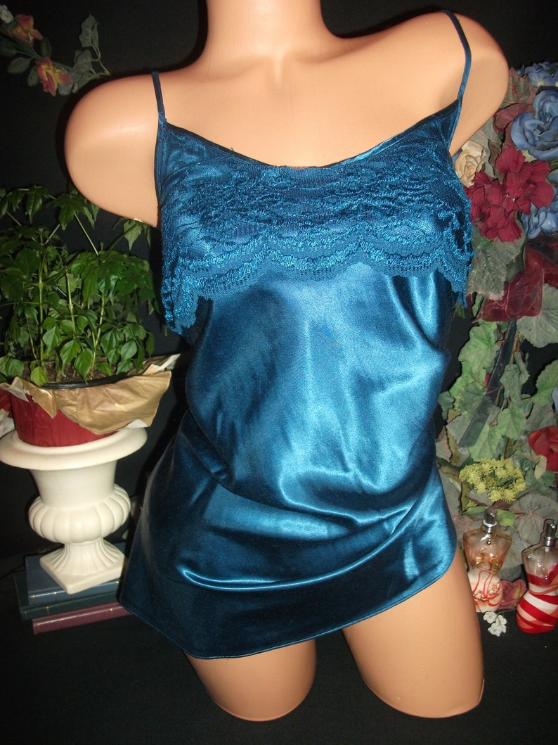 Vtg Satin Shiny Sapphire Babydoll Gown Shiny Nightgown Babydoll Lush Lounge Wide Lace Nighty Lingerie M 40