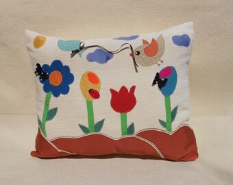 Única almohada hecha a mano, uno de una clase