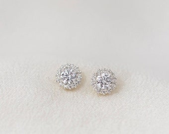 Solana Earstuds  - Solid 14K White Gold White Diamond Sunburst Halo Ear Stud - Handmade Jewellery