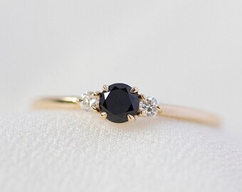 Freya - 14K Yellow Black Diamond Ring