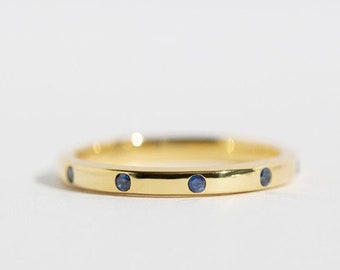 Luna - 14K Yellow Gold Blue Sapphire Eternity Ring Band - Handmade Jewellery