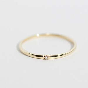 Sirius - 14K Yellow Gold Mini Diamond Ring