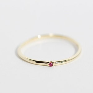 Sirius - 14K Yellow Gold Mini Red Ruby Ring