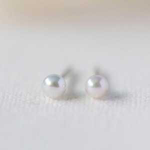 Petite Akoya Pearl Earrings  - 14K White Gold Natural Japanese Akoya Ear Stud - Handmade Jewellery