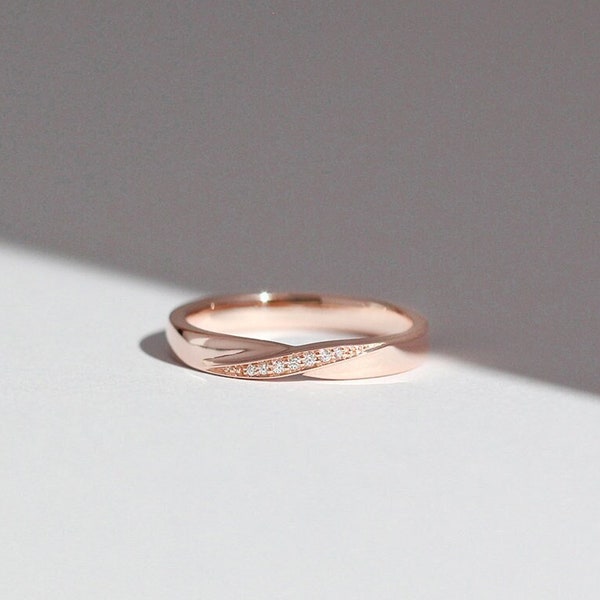 Mobius Band II (3mm) - Solid 14K Rose Gold Mobius Twist Diamond Wedding Ring Band - Handmade Jewellery