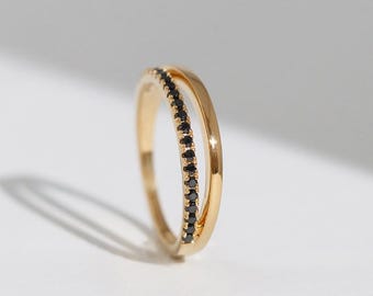 Olsen - Massiver 14K Gelbgold Doppelbandring mit Schwarzem Diamant - Handgefertigter Schmuck