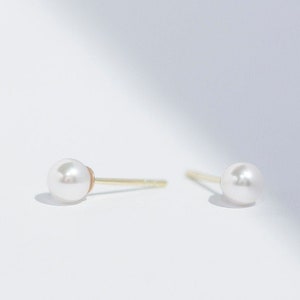 Classic Akoya Pearl Earrings  - 14K Yellow Gold Natural Japanese Akoya Ear Stud - Handmade Jewellery