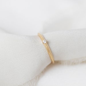 Athena Solid 14K Yellow Gold Round Diamond Milgrain Band Handmade Jewellery zdjęcie 3