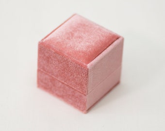 Square Velvet Ring Box - Flamingo Pink