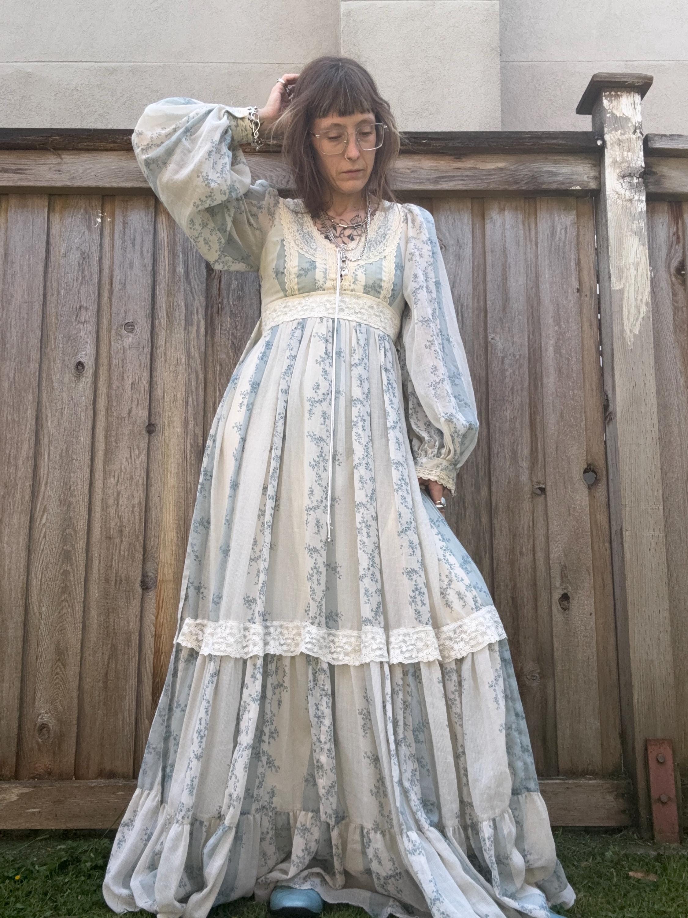 blue and cream dresses with sleeves Meadow Maxi Dress Cream/Dusty Blue / S