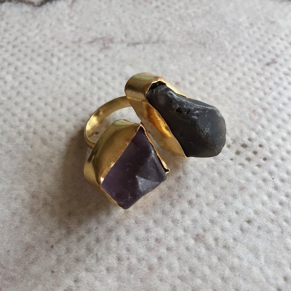 Raw Amethyst Gemstone Ring, Black Onyx Ring, Gold Ring, Cocktail Ring, Statement Ring, Adjustable Ring